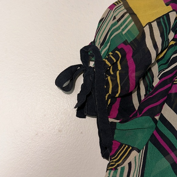 Guess 100% Silk Sheer‎ Blouse Women's Medium Multicolored - Picture 2 of 6